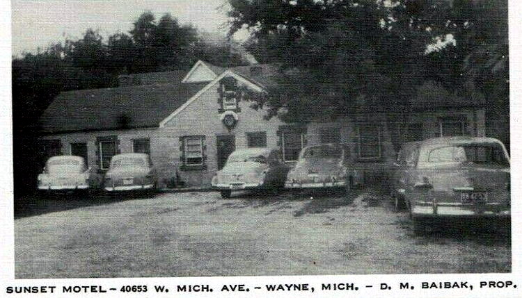 Sunset Cabins - Postcard